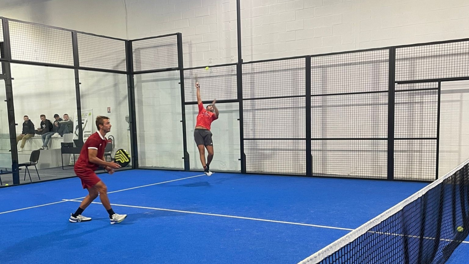 P1500 Padel Campus Arena – Foure / Hue eliminuje rozstawionych z numerem 2: Courrin / Moura