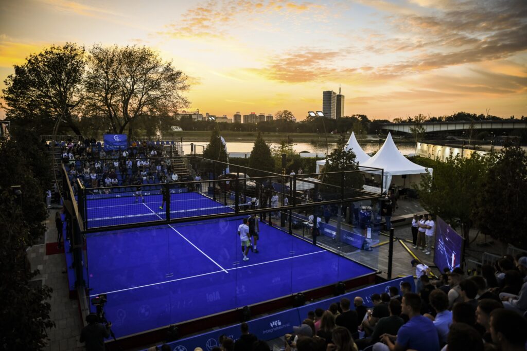 Pista della Serbia padel