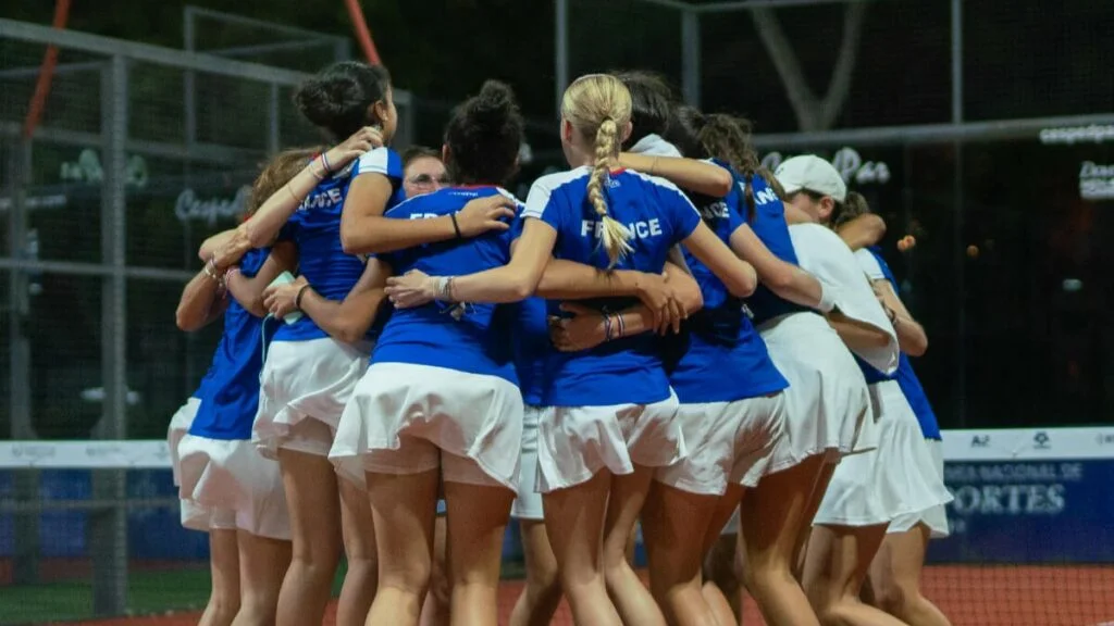 EQUIPE DE FRANCE FEMININE MONDIAL JUNIORS | Padel Magazine EQUIPE DE FRANCE FEMININE MONDIAL JUNIORS