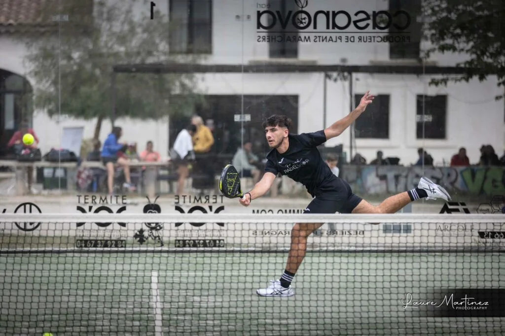 François Rajnic käsilentolento | Padel Magazine François Rajnic käsilentolento