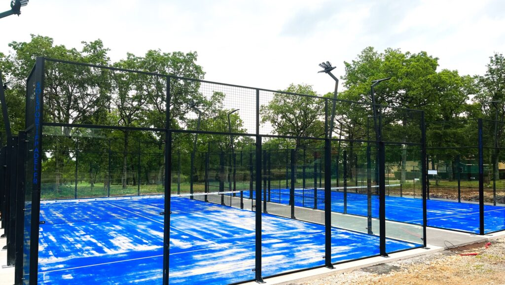 PISTAS AL AIRE LIBRE DIJÓN PADEL