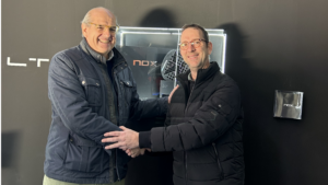 Jesús Ballvé et Jérôme Boronad au Master Final WPT de Barcelone pour la signature de l’accord entre Nox et Start Distrib