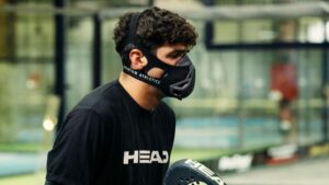 Arturo Coello masque entrainement