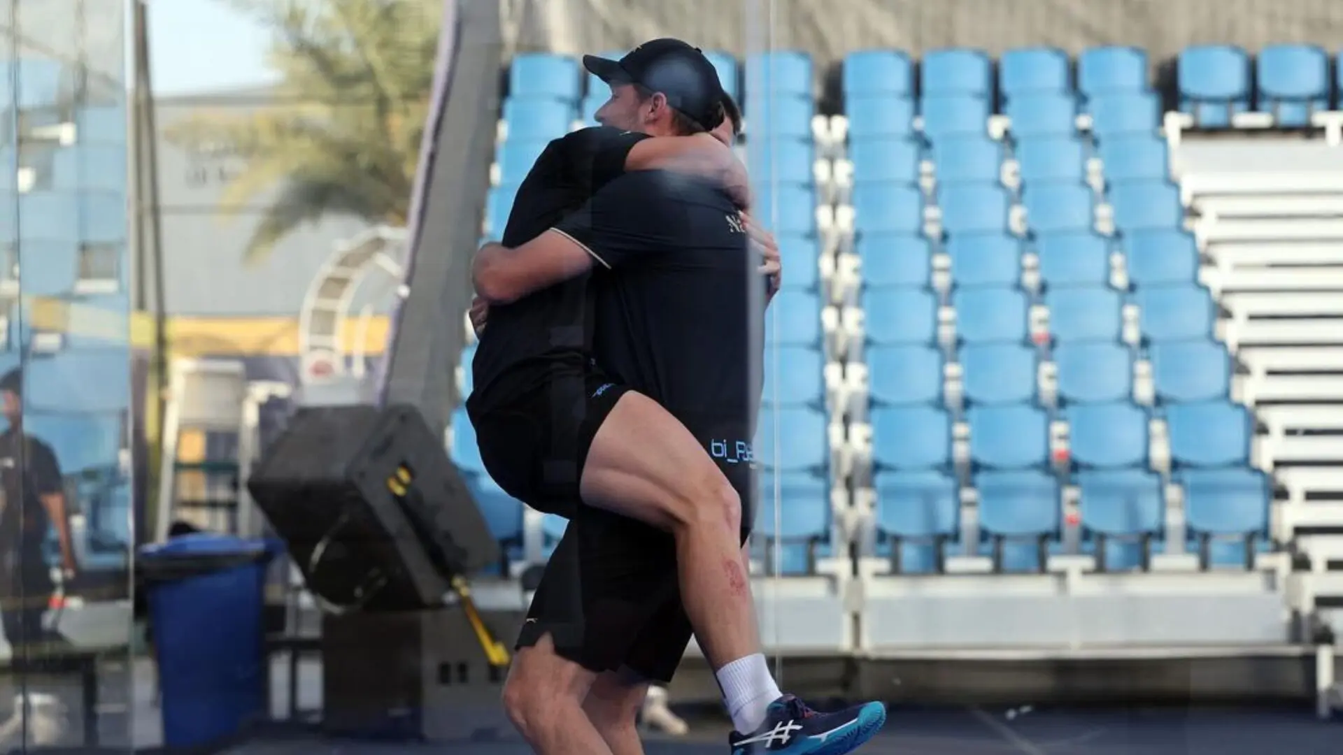 Oria Sager joie demi finale Premier Padel P1 Riyadh | Padel Magazine Oria Sager joie demi finale Premier Padel P1 Riyadh