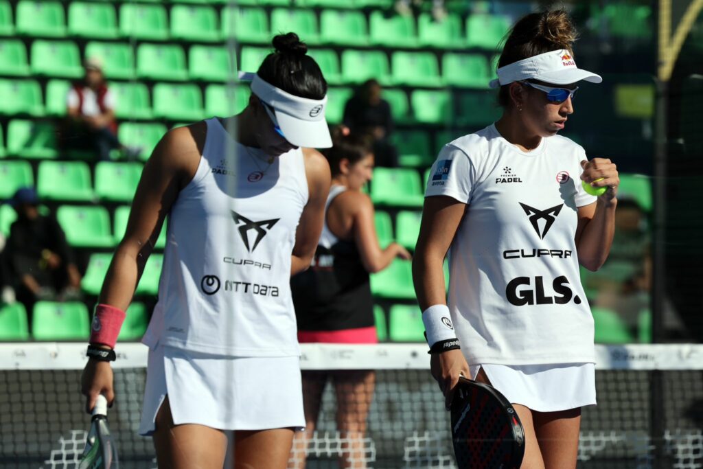 Adel Riad Premier Padel Riad P1 – Bea González y Delfi Brea se enfrentan en la ...