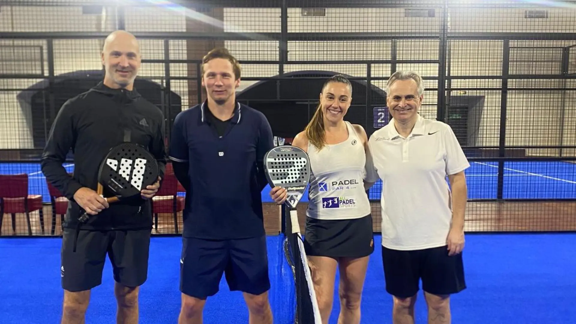 “Coach Laura” challenges Clément Chantôme and Thierry Omeyer