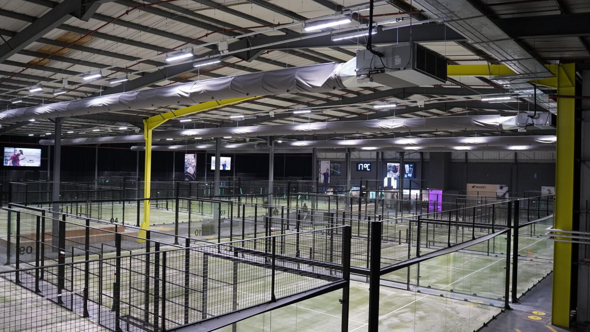 The biggest club in padel indoor in London is about to open its doors