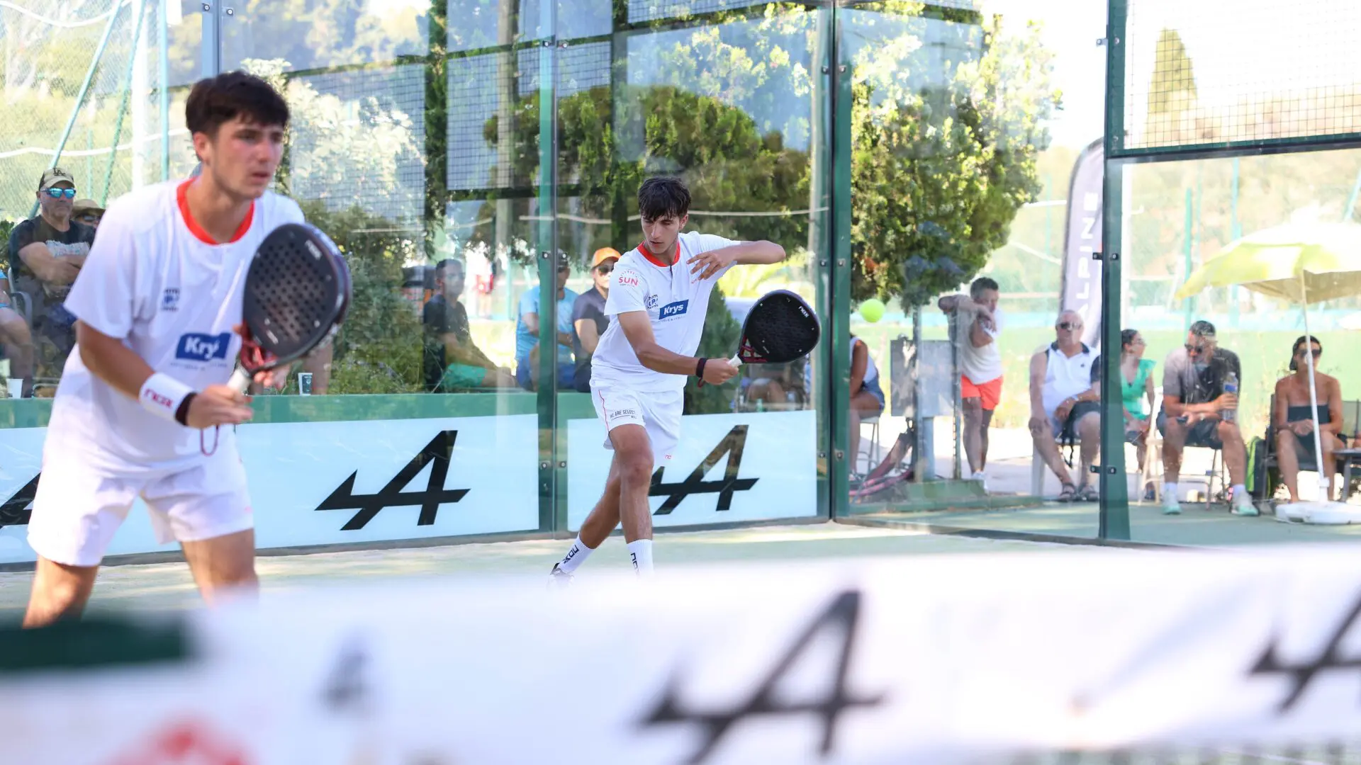 ティメオ フォントニー ヨアン ボロナド P1500 バンドール | Padel Magazine ティメオ・フォントニー ヨアン・ボロナド P1500 バンドール