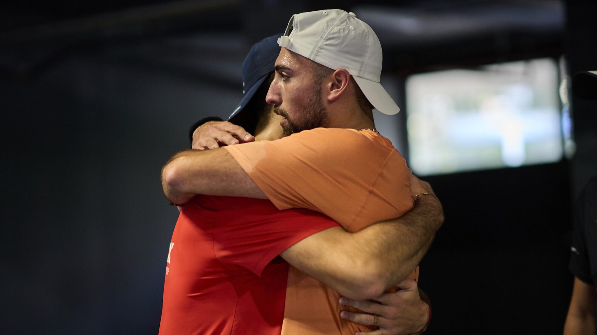 La folle histoire d’Alex Chozas et Leo Augsburger continue à Rotterdam