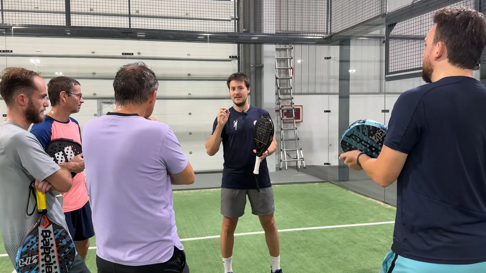 Andoni Bardasco et ses stagiaires, académie Padel Stuff Bilbao