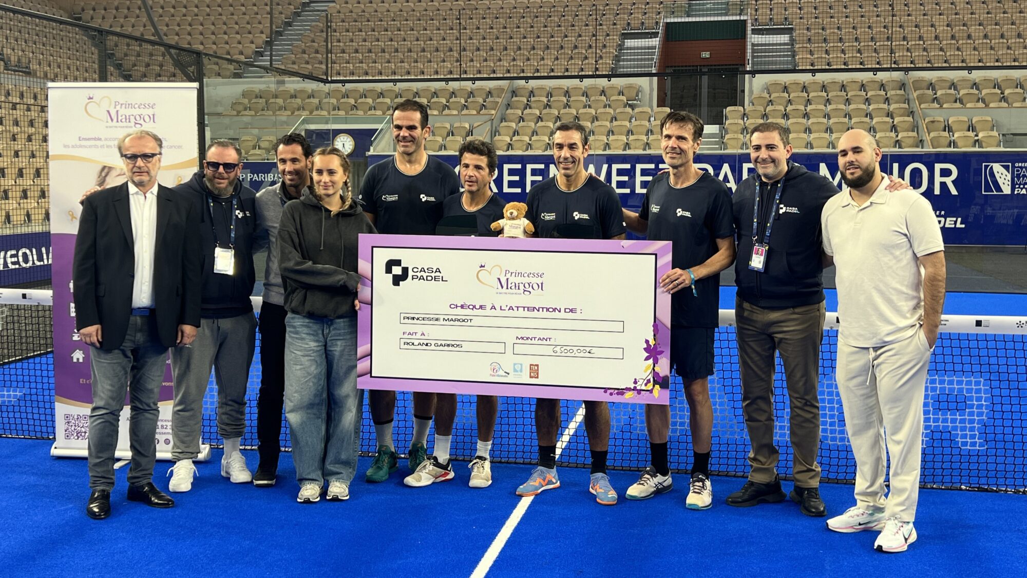 Chèque tournoi des célébrités Casa Padel