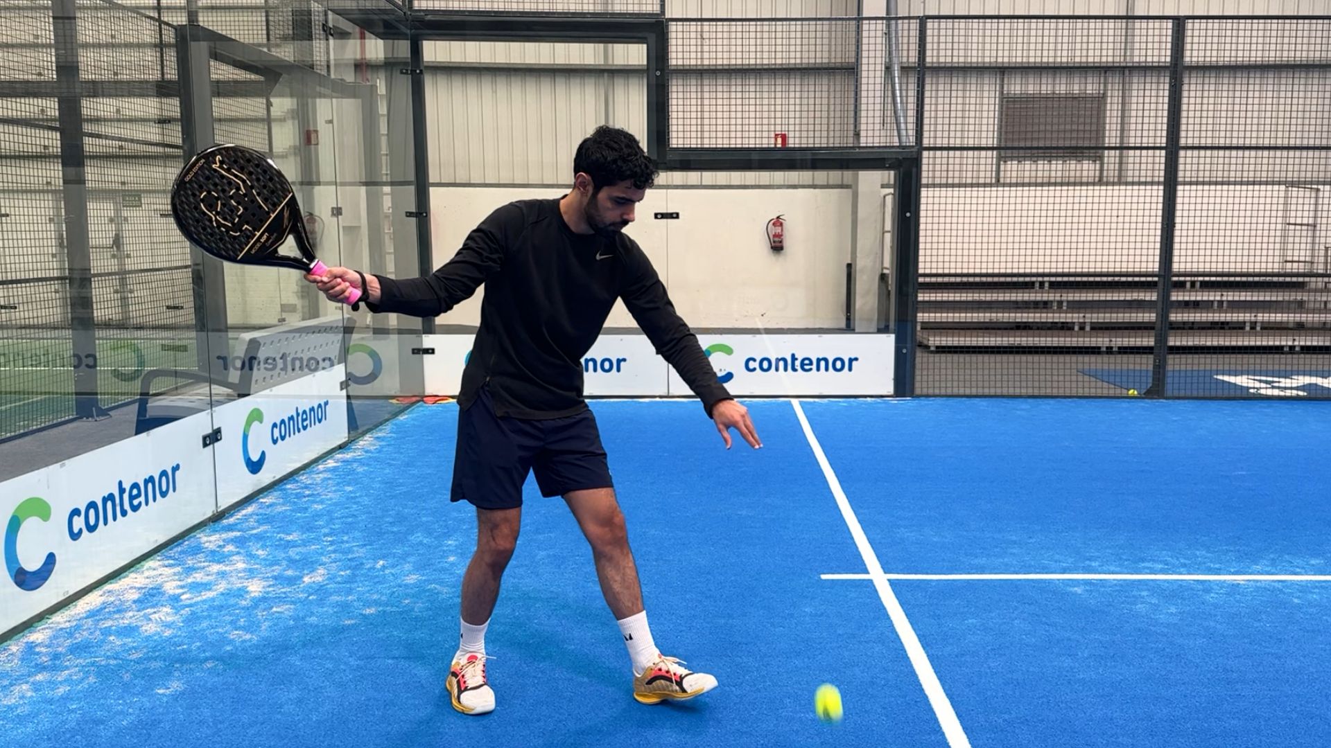 Un stagiaire des Padel Stuff, académie de Bilbao