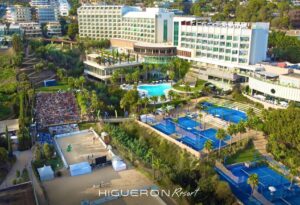 HEAD et Higuerón Resort s’associent pour promouvoir le tennis et le padel