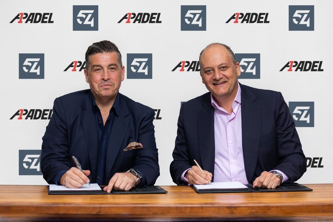 A1 Padel werkt samen met Groupe 54 om zijn internationale ontwikkeling te versnellen
