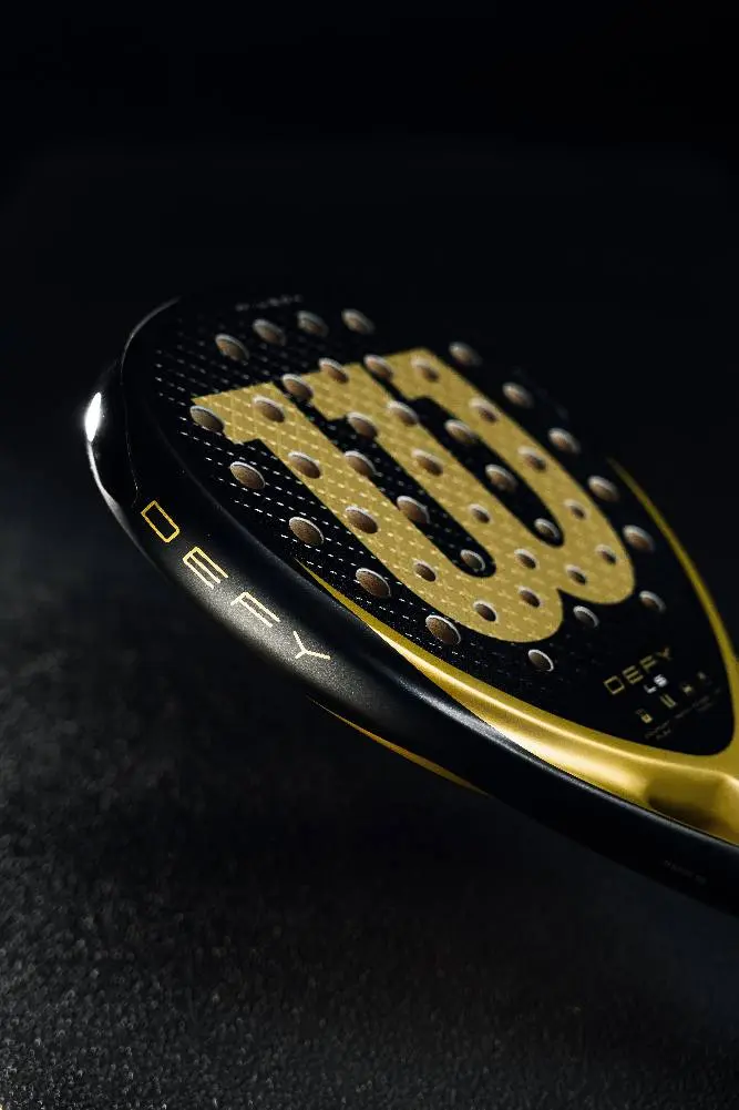 Defy 2 Wilson DEFY Pro V.1 レビュー: 期待を裏切る新しい攻撃的ラケット | Padel Magazine Defy 2 ウィルソン DEFY Pro V.1 レビュー: 期待を裏切る新しい攻撃的ラケット