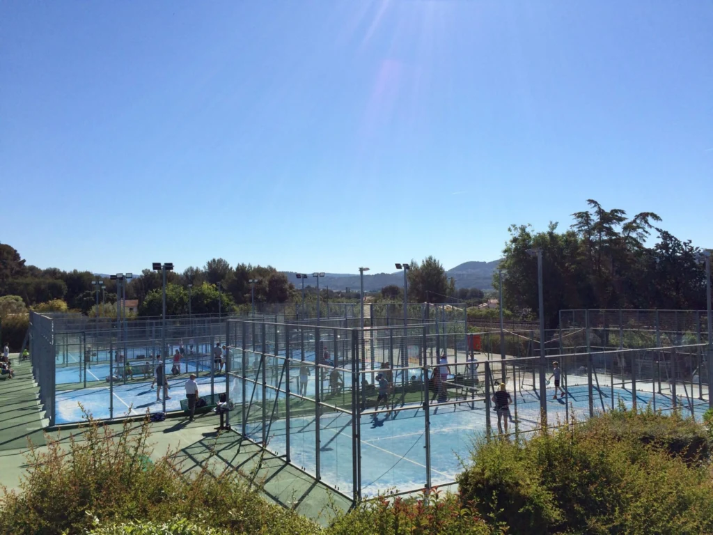 TENNIS CLUB DE SAINT-CYR-SUR-MER | Padel Magazine TENNIS CLUB DE SAINT-CYR-SUR-MER