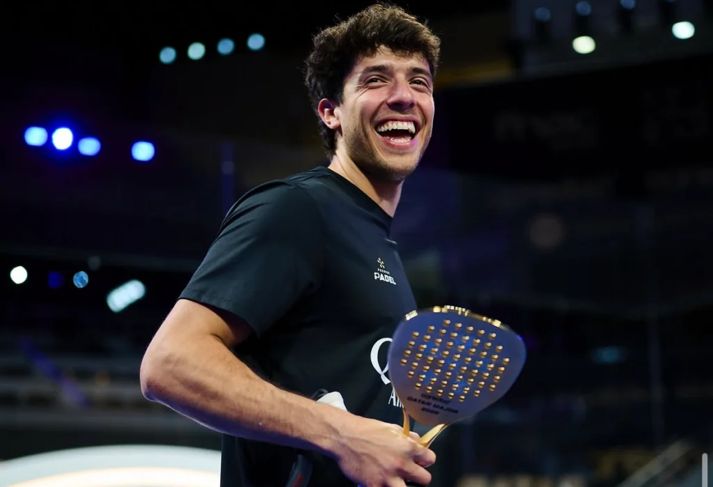 Tapia a Doha tramite Instagram | Padel Magazine Tapia-a-Doha-via-Instagram