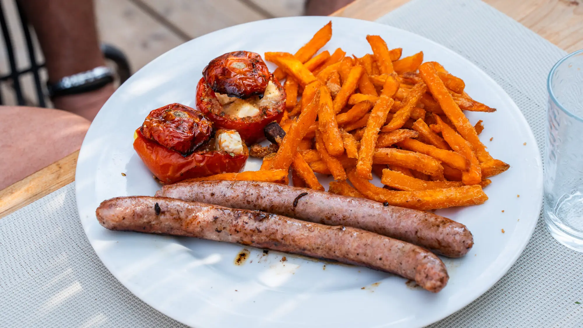 Le Cercle du Padel ouvre ses portes à Simiane-Collongue : un complexe sportif et convivial unique | Padel Magazine Le Cercle du Padel ouvre ses portes à Simiane-Collongue : un complexe sportif et convivial unique