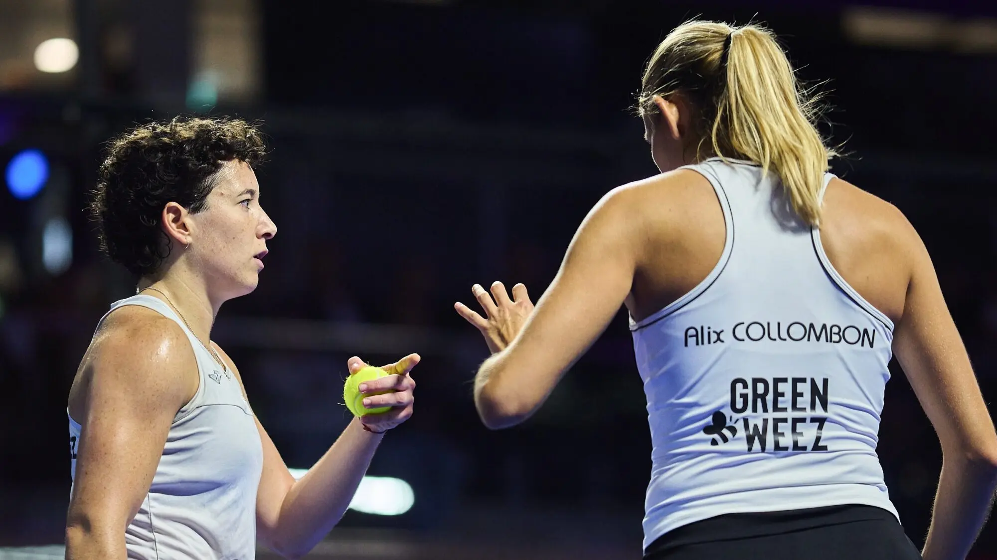 Collombon / Martinez stoppées par Araujo / Ustero en 8e au Germany P2