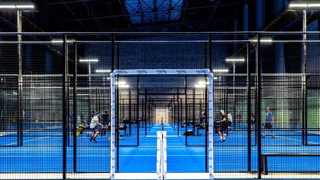 PadelShot ouvre son plus grand club à Saint-Quentin-en-Yvelines