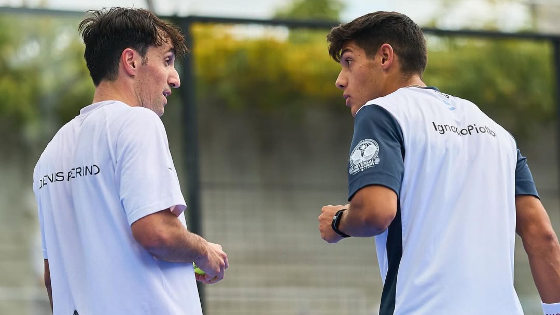 Piotto et Perino créent la première grosse surprise du Paris Major en éliminant Sanz González | Padel Magazine Piotto et Perino créent la première grosse surprise du Paris Major en éliminant Sanz / González