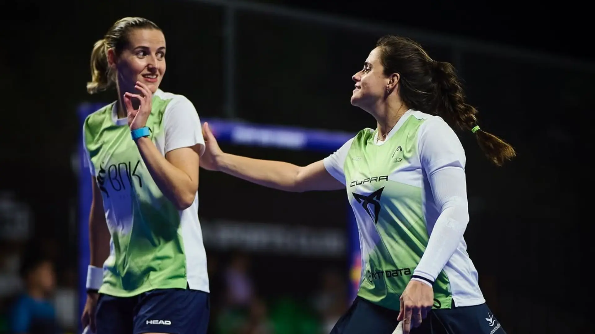 Newgiza P2 - Rumo à final para Sánchez e Josemaría que vencem mentalmente Araújo Ustero | Padel Magazine Newgiza P2 - Rumo à final para Sánchez e Josemaría que vencem mentalmente Araújo / Ustero