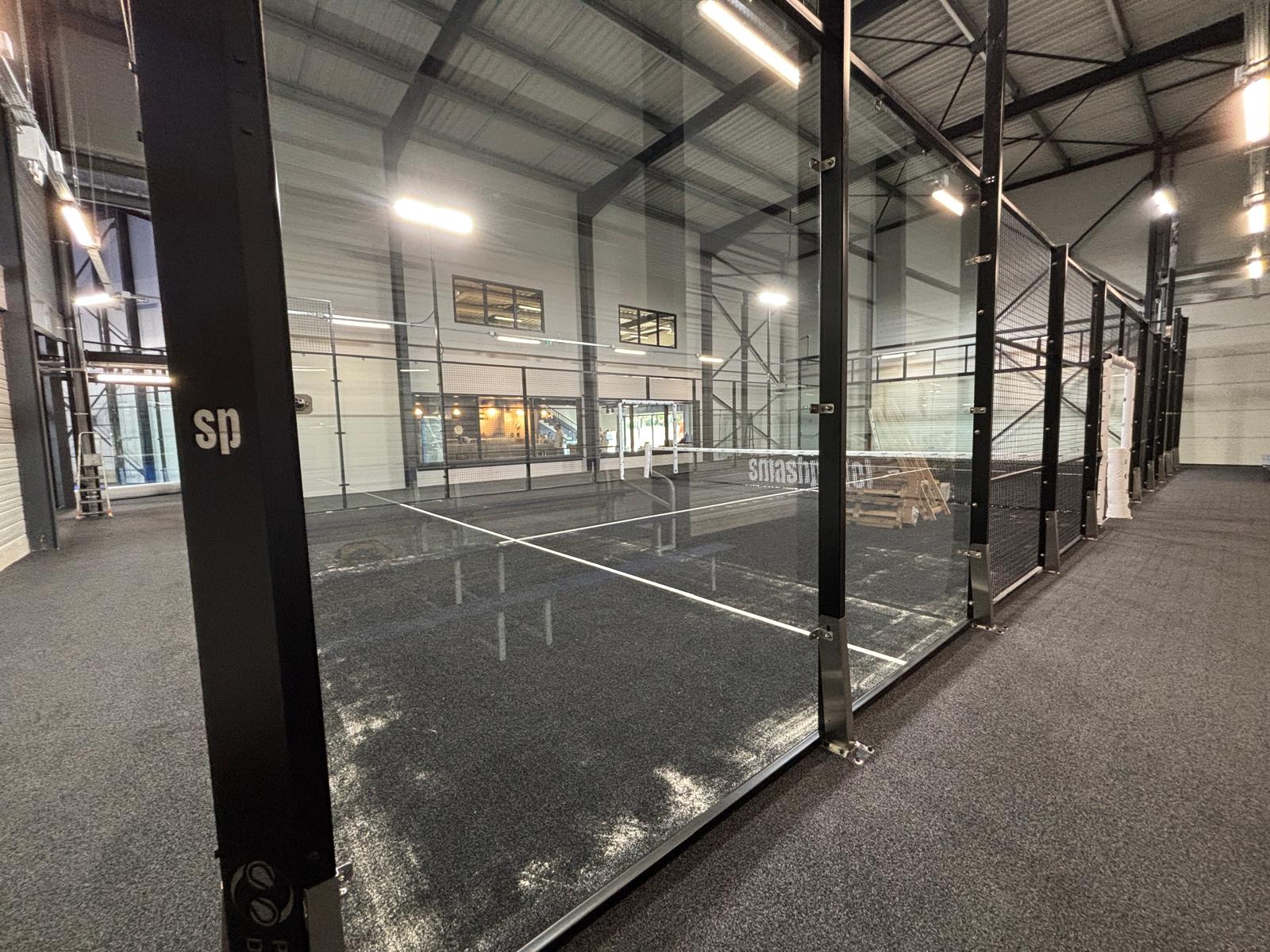 WhatsApp Image 2025-10-14(123929)| Padel Magazine Padel 来到勒卡斯特莱特,开启 Smash 之旅 Padel