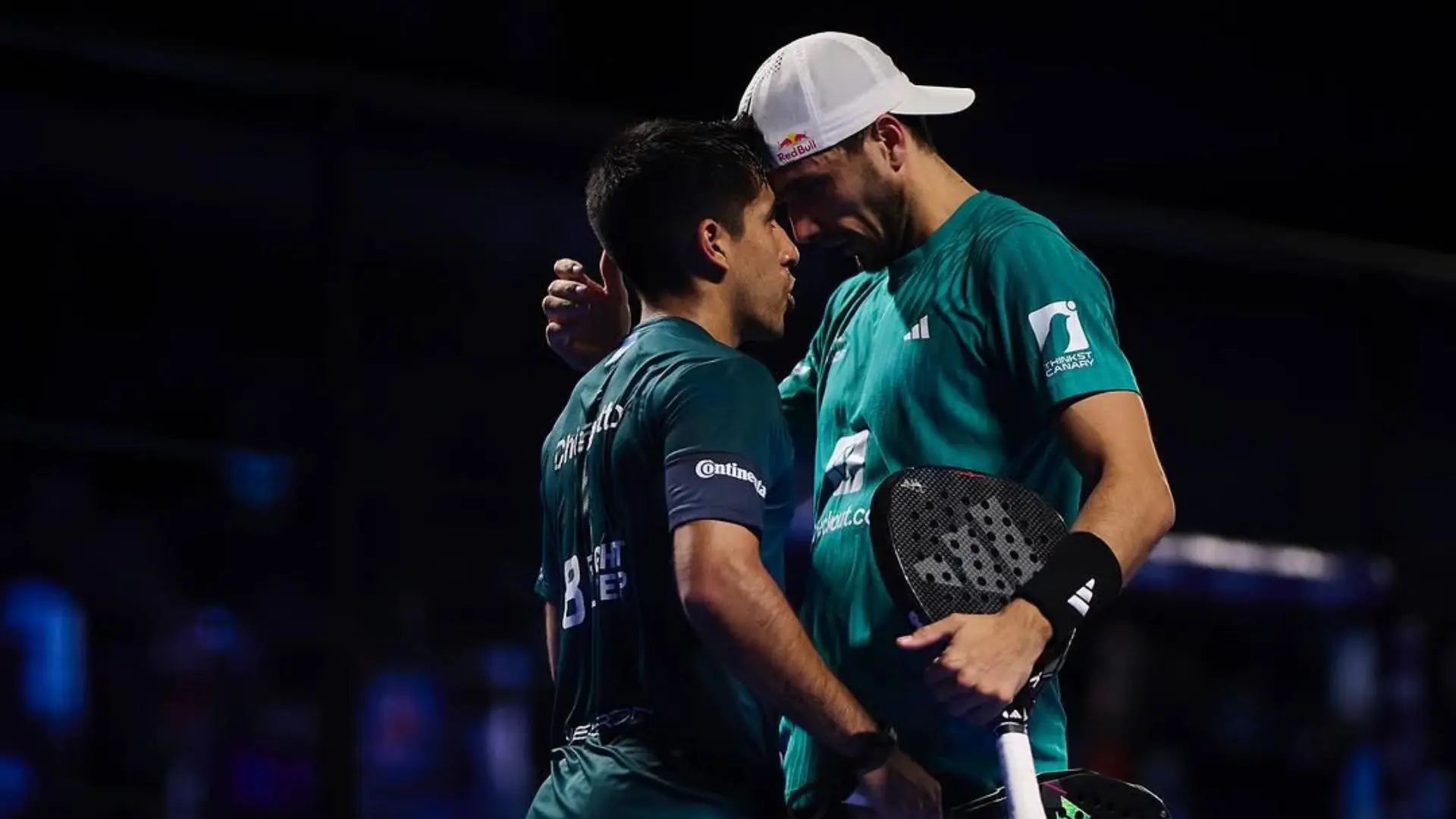 Mondiaux par paires : Galán et Chingotto s’imposent en patrons face à Navarro / Sanz et rejoignent Tapia / Coello pour une finale au sommet