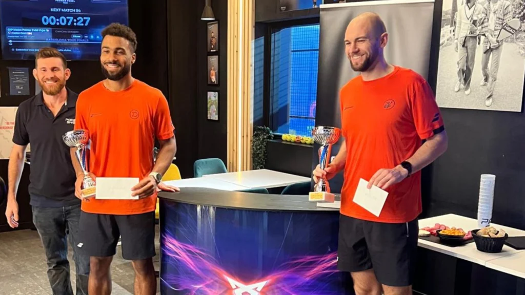 P1000 PadelSkutt Lyon: Pierre Vincent / Damien Bayard lever upp till sin status och vinner hemma