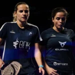 Sánchez et Josemaría dominent Triay Brea et frappent un grand coup en soffrant le titre de championnes du monde par paires | Padel Magazine Sánchez et Josemaría dominent Triay / Brea et frappent un grand coup en s'offrant le titre de championnes du monde par paires