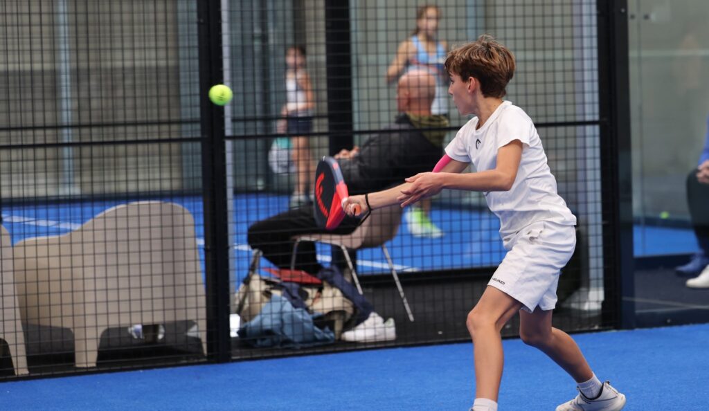 Gabriel Bessière: "Jag vill bli proffs och bli nummer ett i världen" | Padel Magazine Gabriel Bessière: "Jag vill bli proffs och bli nummer ett i världen."