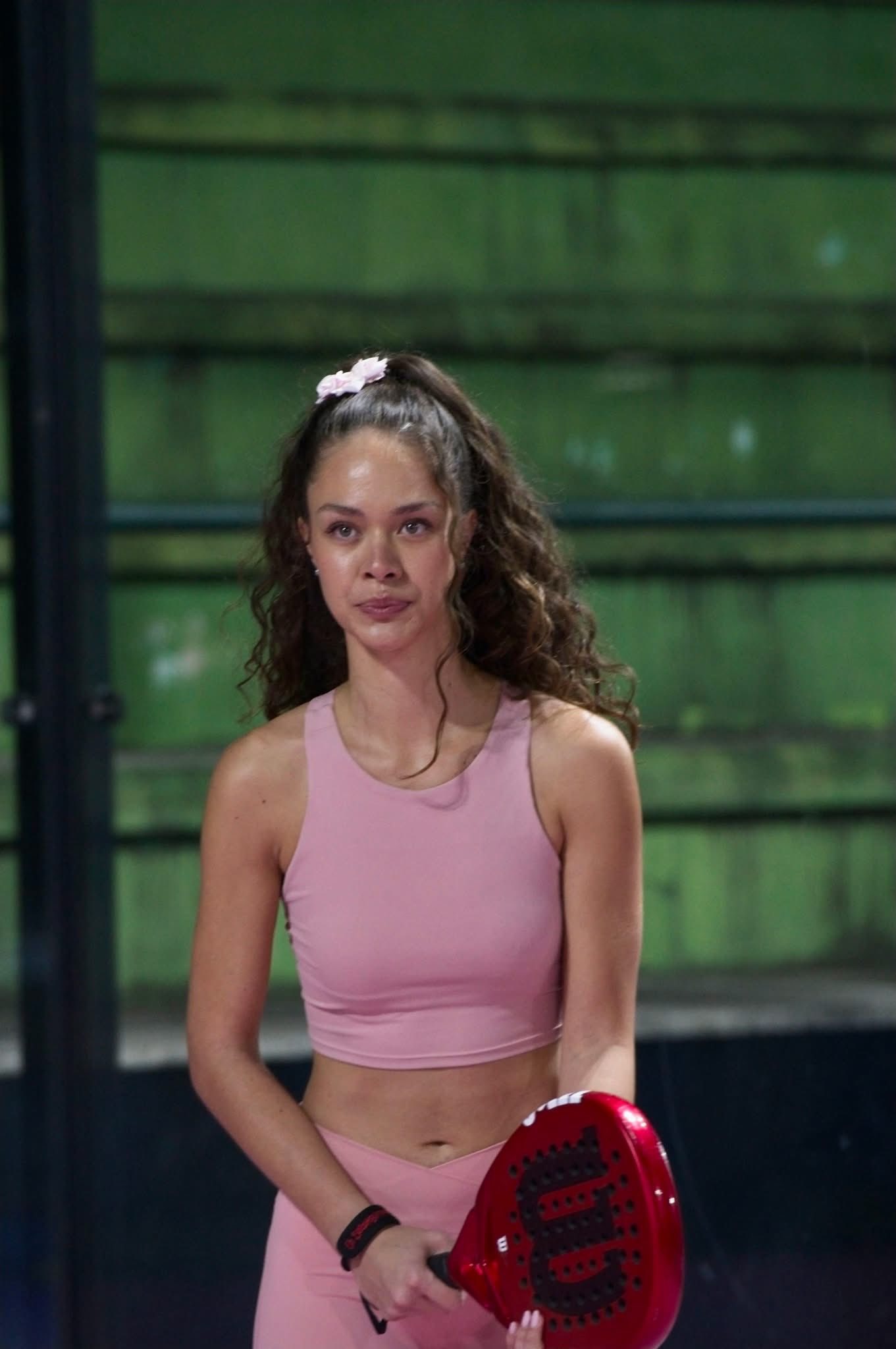 Miss France 2026 : Hinaupoko Devèze, une couronne… et un petit clin d’œil au padel calédonien | Padel Magazine Miss France 2026 : Hinaupoko Devèze, une couronne… et un petit clin d’œil au padel calédonien