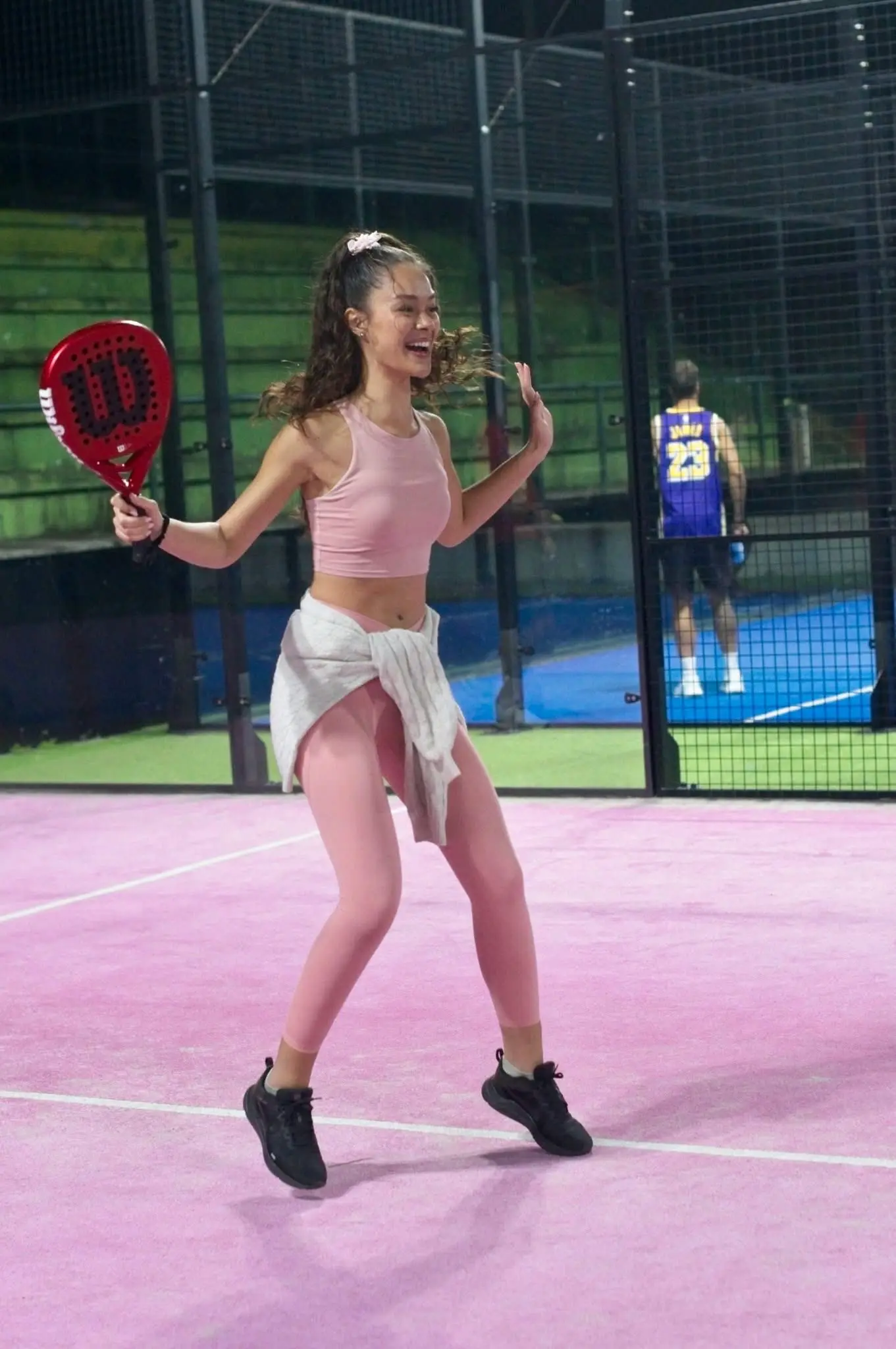 Miss France 2026: Hinaupoko Devèze, eine Krone… und eine kleine Hommage an den neukaledonischen Padel.