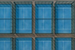 Le nombre de pistes de padel dans le monde : un cap historique franchi en 2025