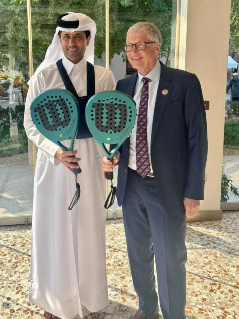 Bill Gates rencontre Nasser Al-Khelaïfi : quand le padel s’invite dans les discussions mondiales