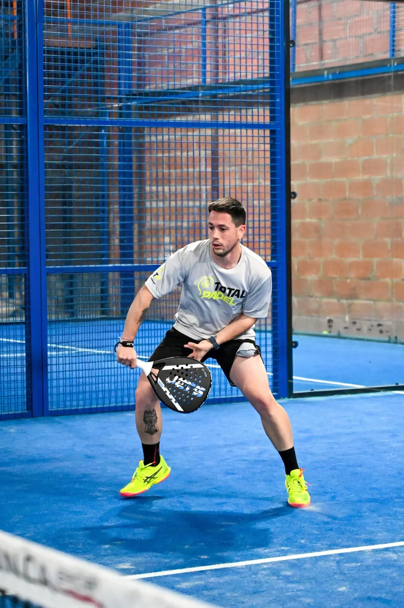 1,65 m kontra prawie 2 metry: dawno temu... Florian Fradin i jego olbrzymi koledzy z drużyny