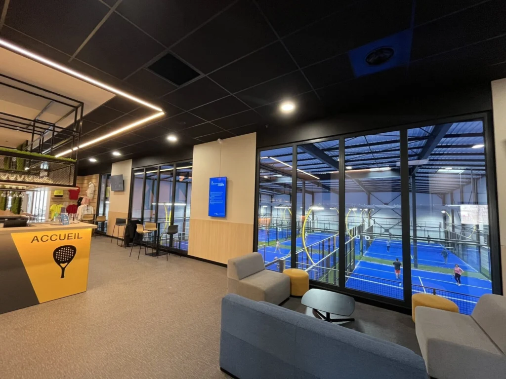 Ouverture d’Esprit Padel La Boisse : un nouveau club indoor premium aux portes de Lyon