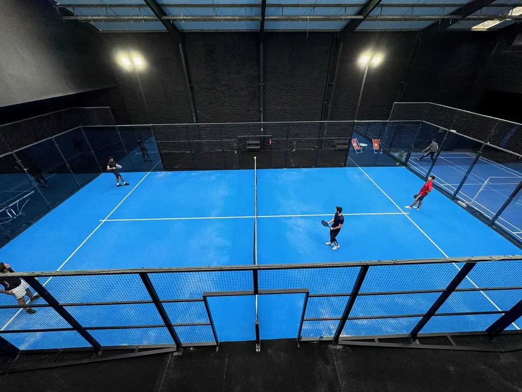 Padel da Cidade Paris Padel Renovação completa para máximo conforto!