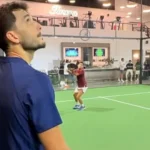 Quand Galán passe en mode coach pour travailler le smash de Chingotto | Padel Magazine Quand Galán passe en mode coach pour travailler le smash de Chingotto