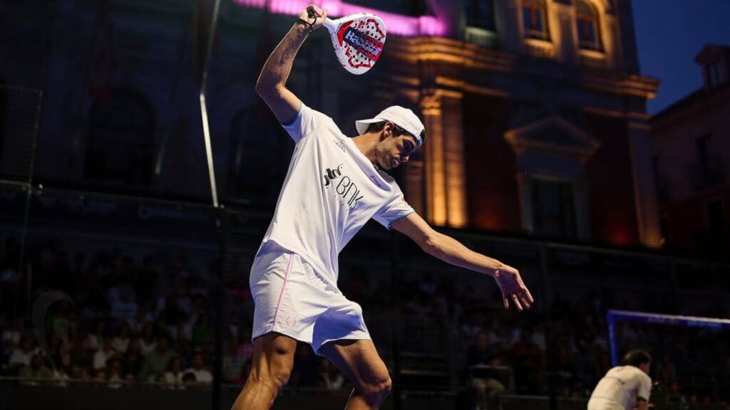 Service au padel : ce que change vraiment la nouvelle règle FIP