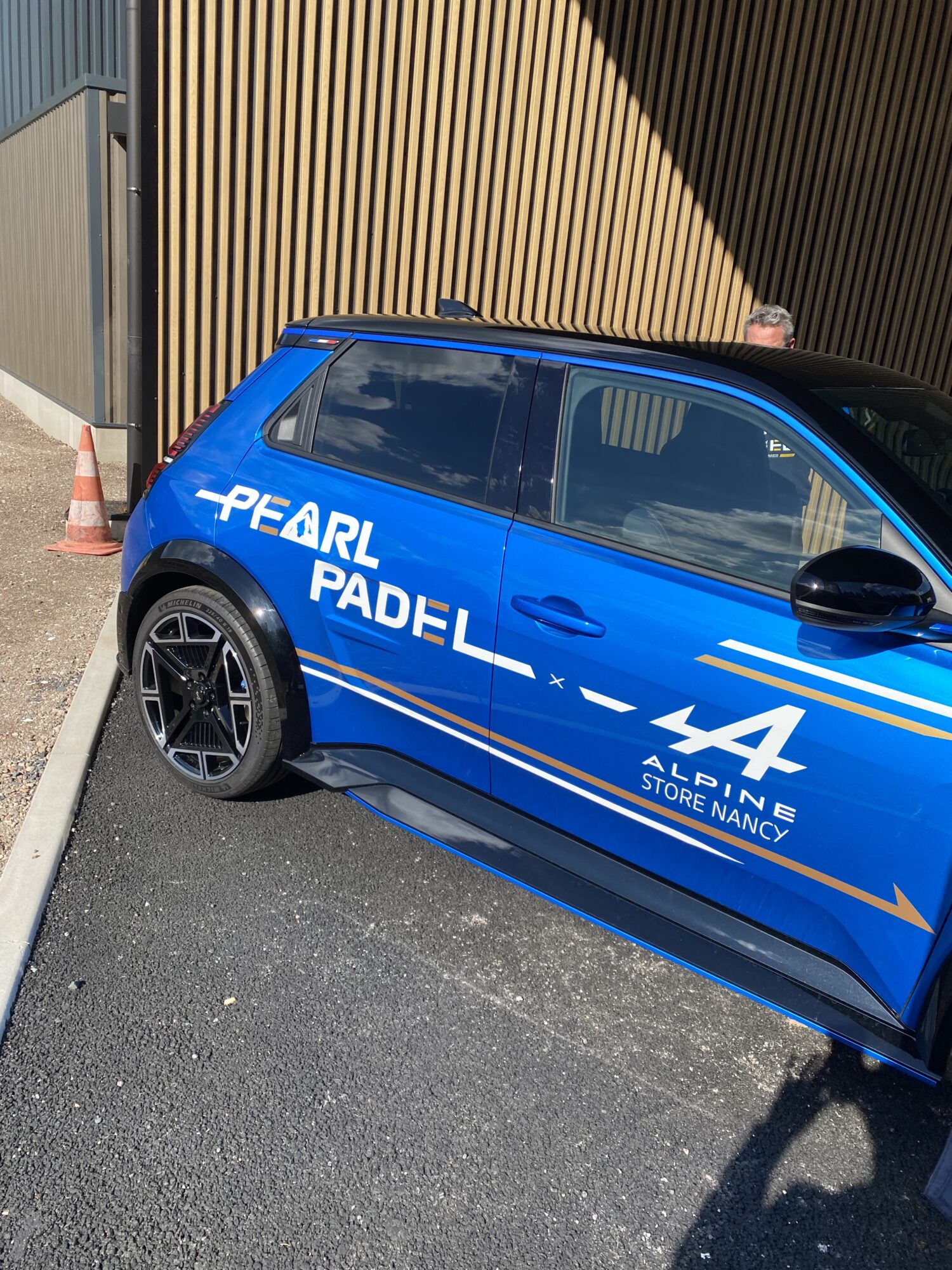 Pearl Padel : la pause padel entre deux sessions de ski à Gérardmer dans les Vosges