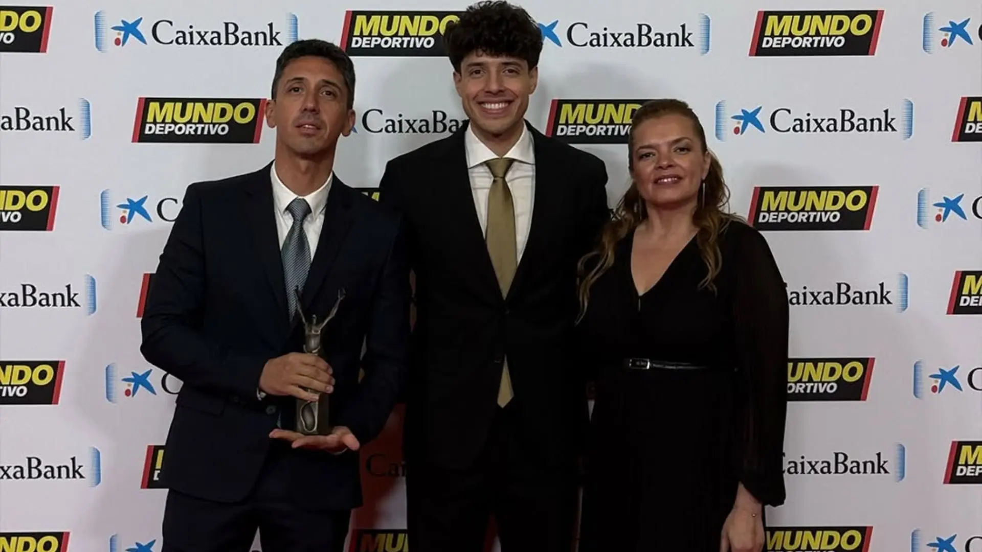 Tapia : « Avant d’être numéro un, mon rêve était de vivre avec mes parents »