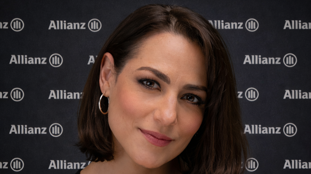Rébecca Janin, Agent général Allianz