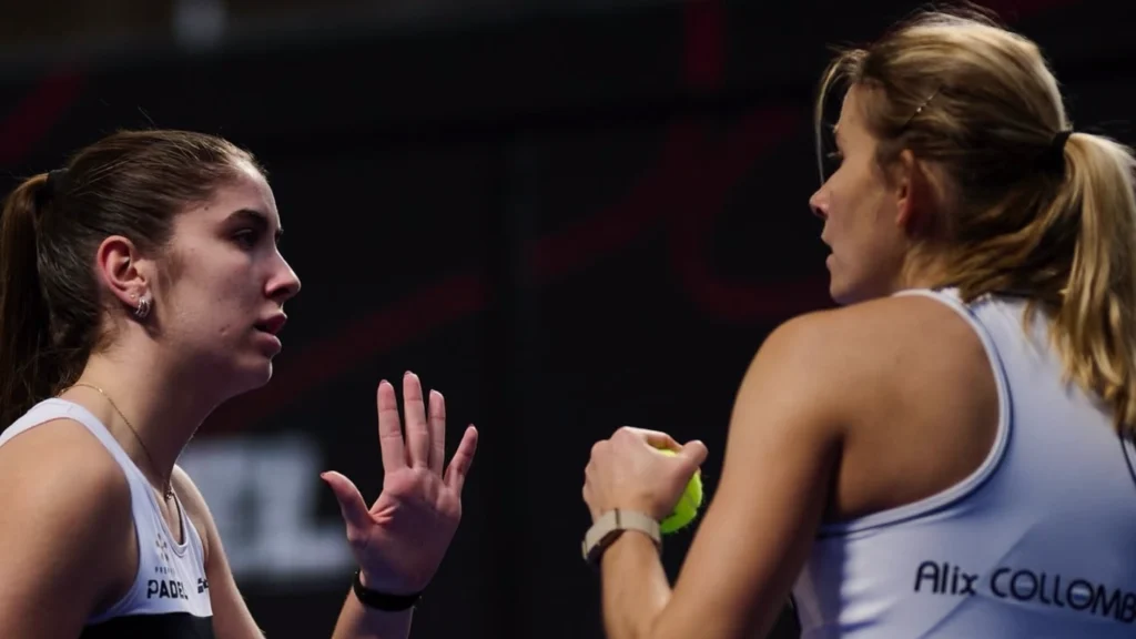 P2 Gijón Jana Montes et Alix Collombon en huitièmes de finale | Padel Magazine P2 Gijón Jana Montes et Alix Collombon en huitièmes de finale