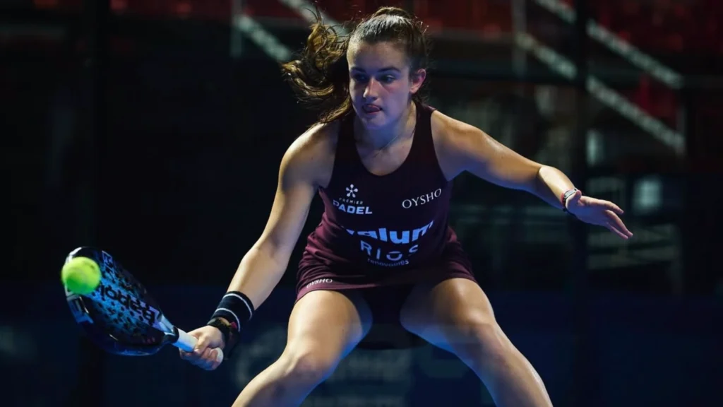 À 17 ans, Martina Calvo impressionne déjà Sanyo Gutiérrez
