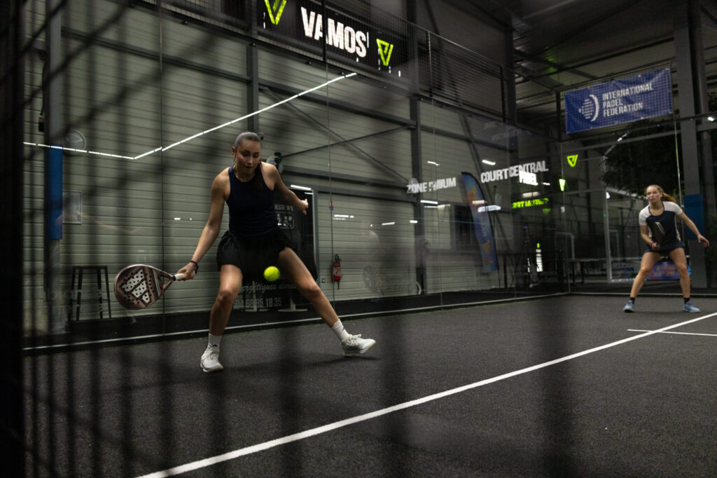 Lou Lambert Agosti : à 18 ans, une jeune Française qui prend déjà son envol sur le circuit international