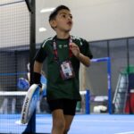 À seulement 5 ans, le fils de Tolito Aguirre fait déjà le show sur la piste