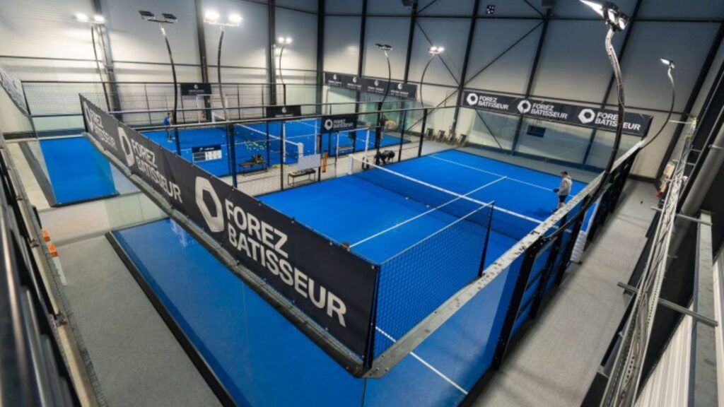Avec quel constructeur développer son projet padel ?