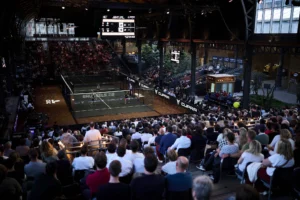 Bruxelles P2 : la Gare Maritime, un site unique qui redéfinit l’expérience du padel en Europe