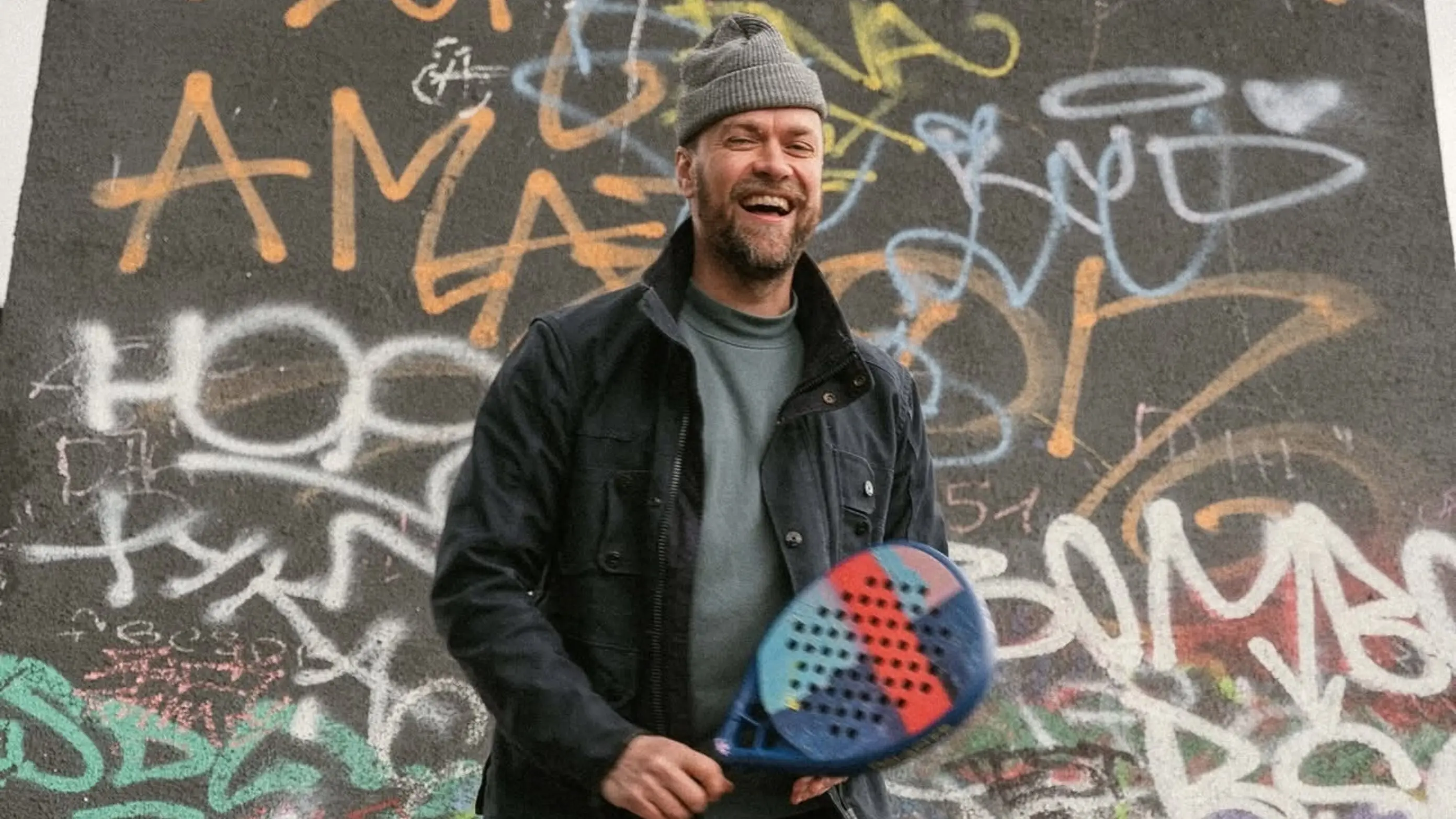 Dunlop sort deux raquettes spéciales en collaboration avec l’artiste Nisse